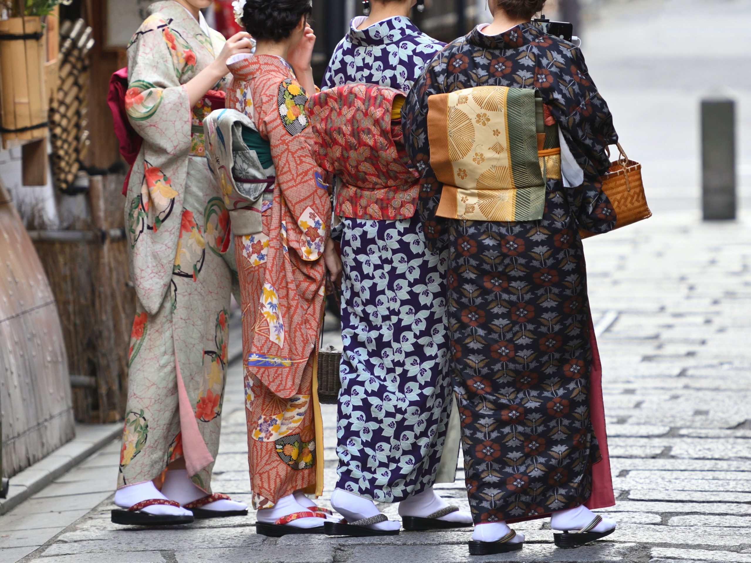 Let’s Explore Kyoto Together